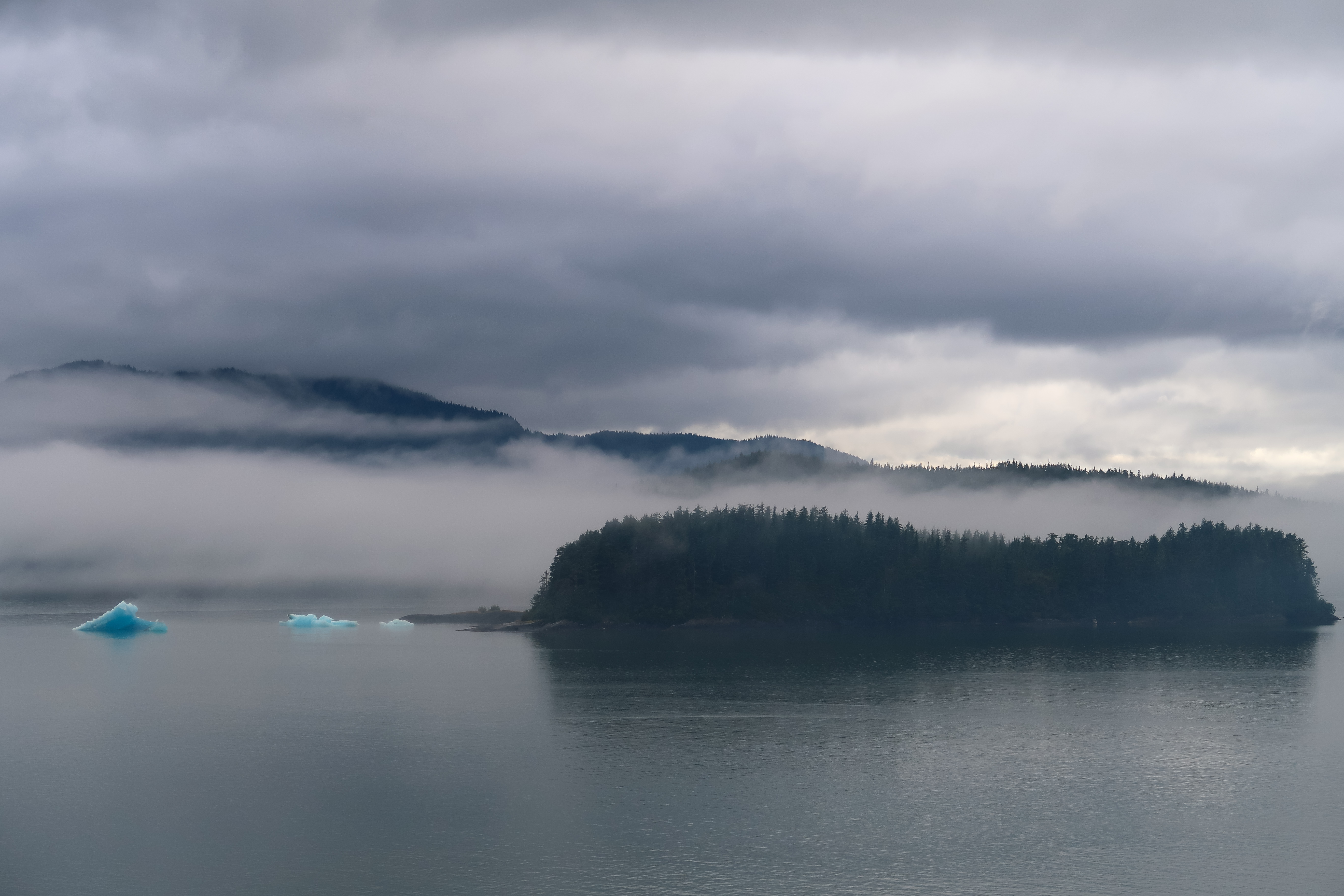 alaskainsidepassagesurreal