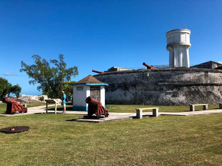tournassaubahamasforts