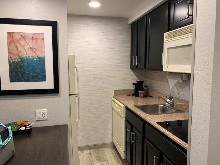 NJHotelHomewoodkitchen